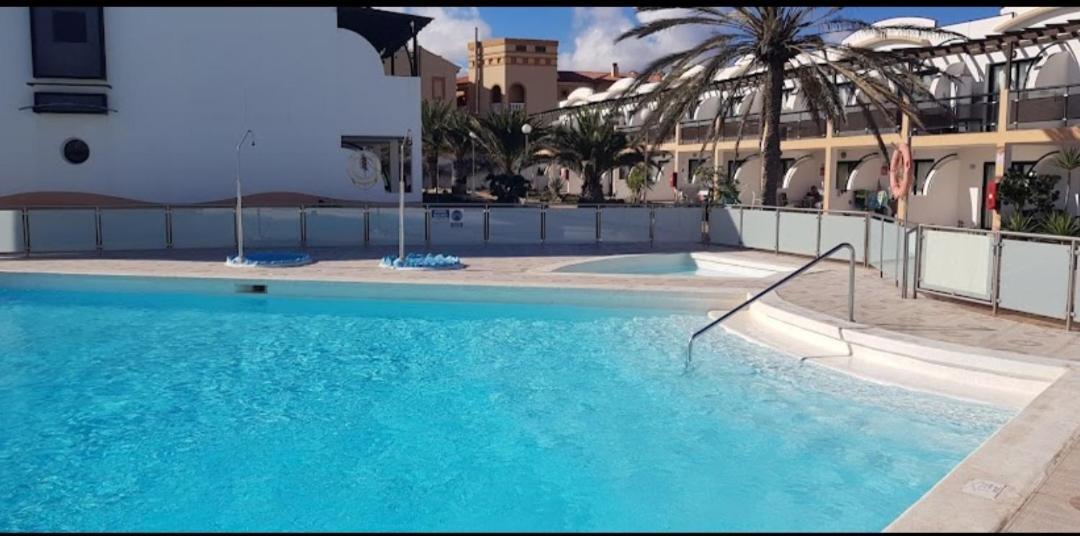 Appartamento Sorelle A&C Costa De Antigua Luaran gambar